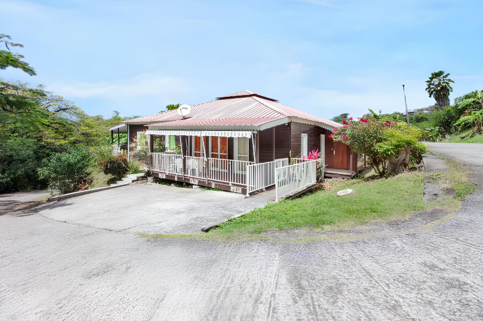 Holiday home Accueillant A Avec Climatisation Et Terrasse Bouillante