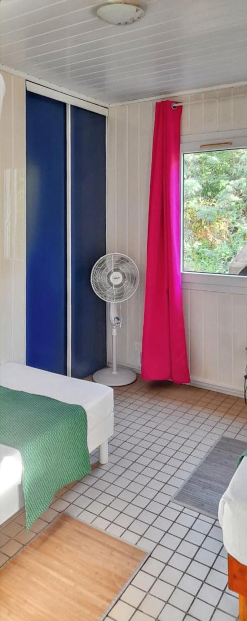 Accueillant A Avec Climatisation Et Terrasse Holiday home *
